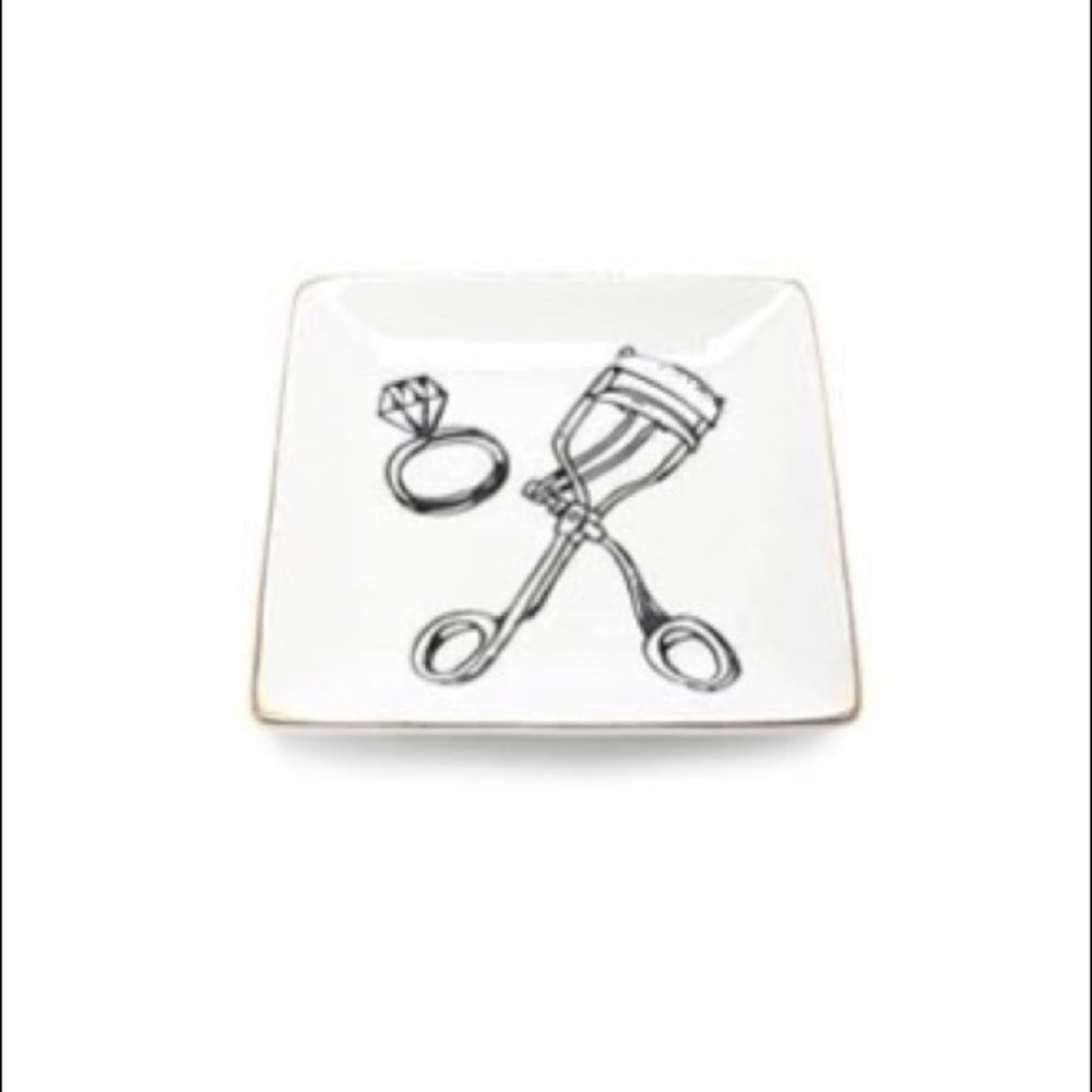 Forever 21 Eyelash and Ring Trinket Tray - Picture 3 of 4